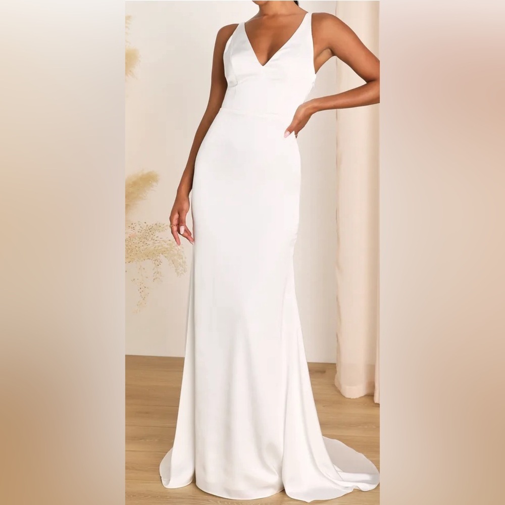 Polished Perfection White Satin Sleeveless Mermaid Maxi Dress Sz L #